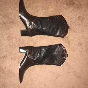 BRIGHTON COW GIRL BOOTS!!
